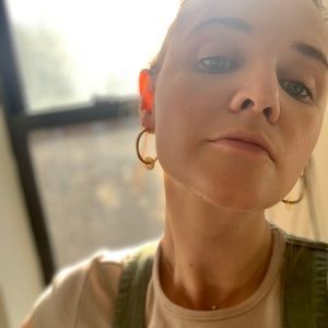 Meet your Posher, Katelyn